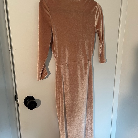 Zara basic collections golden dress - Picture 3 of 6